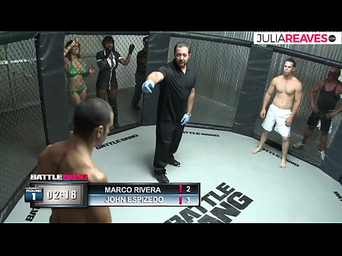❤️ Ultimate Fighter pieprzy dziewczynę z numerem zaraz po walce na ringu ️ Sex video at us ☑
